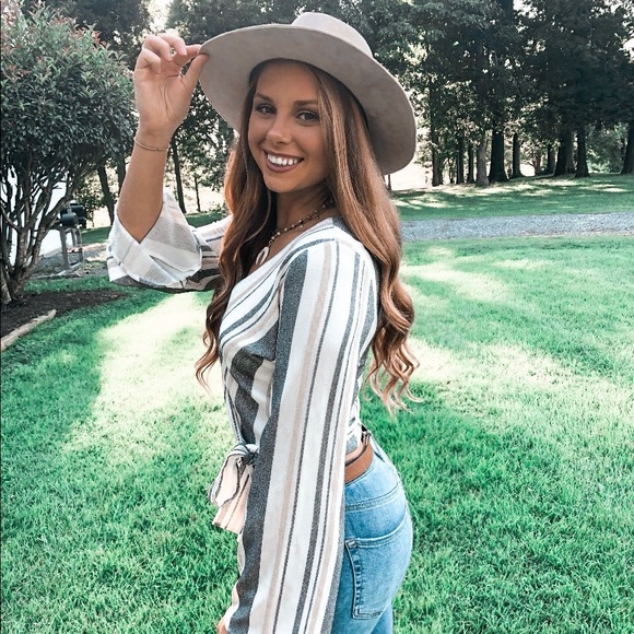 ashley_crowell